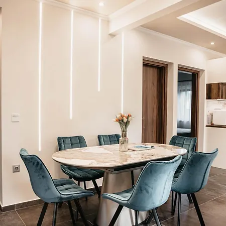 Villa Luxury Wellness Ii. *