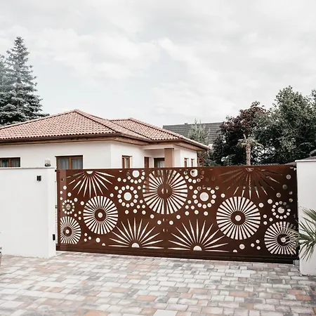 Luxury Wellness Ii. * Balatonboglár