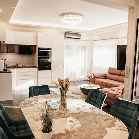 Luxury Wellness Ii. *