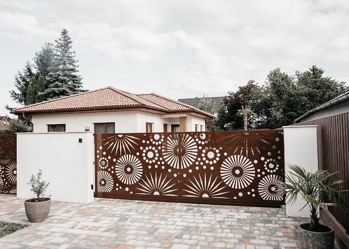 Luxury Wellness Ii. * Balatonboglár