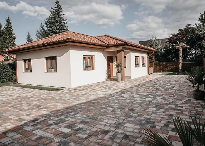 Luxury Wellness Ii. * Balatonboglár